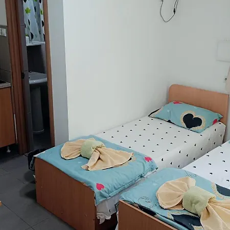 Isakovic Centar 게스트하우스