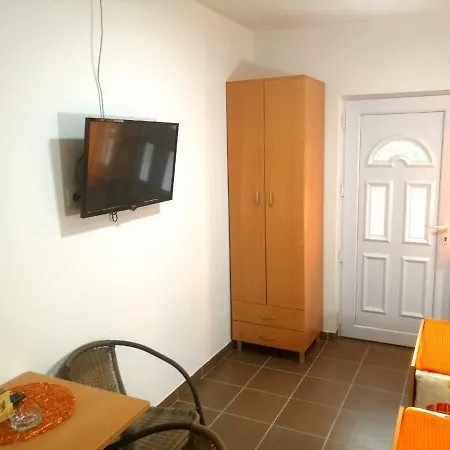 게스트하우스 Isakovic Centar *